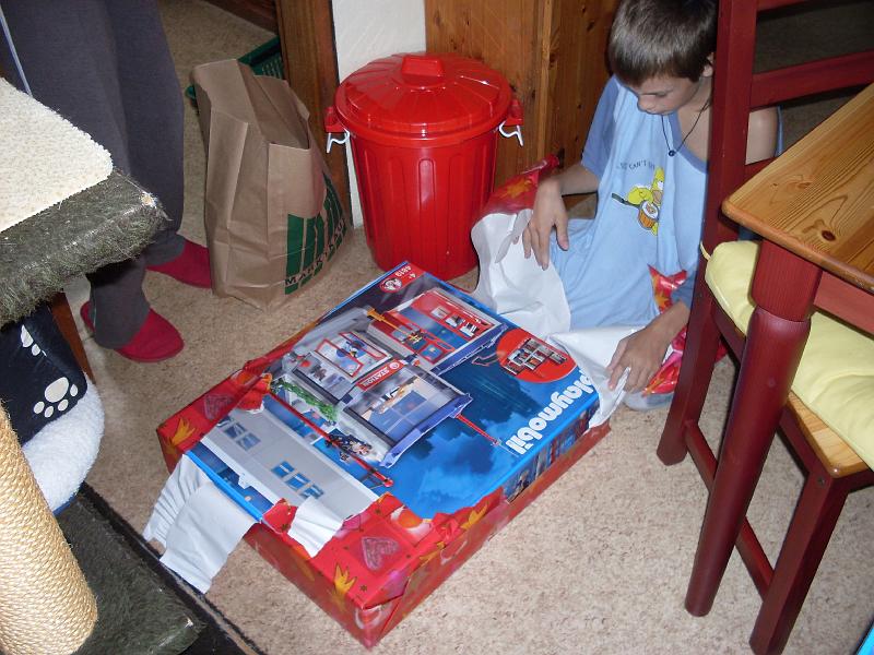 Brians 12. Geburtstag 020.jpg - A firestation for the firefighter Brian